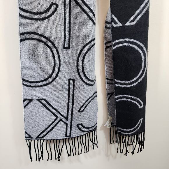 Calvin Klein gray & black CK logo reversable long scarf with fringe detail - Picture 7 of 8